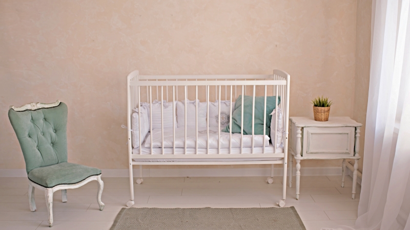 Кроватка для новорожденного Bombus Анюта (цв. белый) (1)