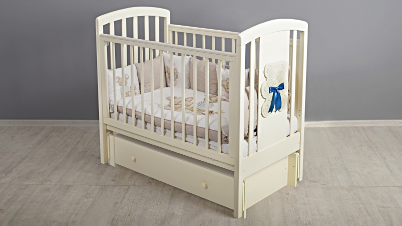Кроватка для новорожденного Bombus Принц (маятник, ящик; цв. слон.кость) (1)