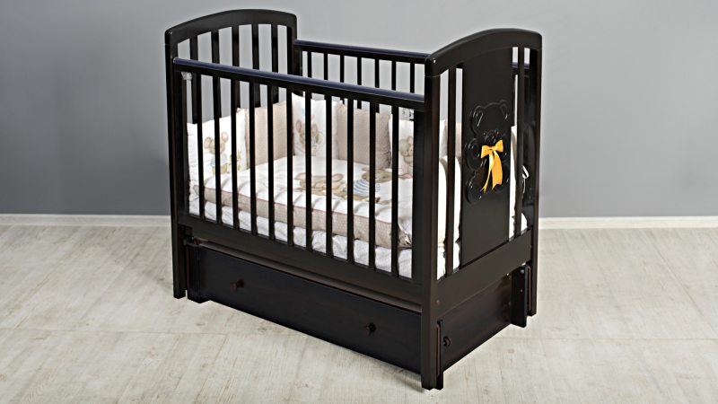 Кроватка для новорожденного Bombus Принц (маятник, ящик; цв. венге) (1)